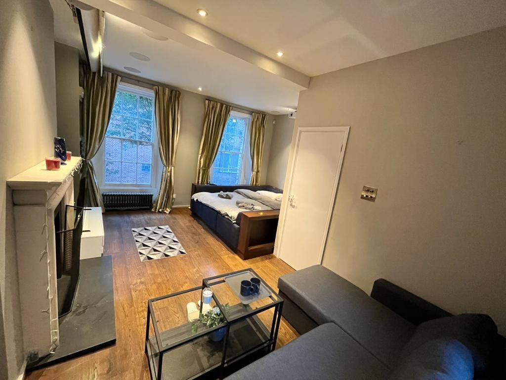4 Floor Apartment In Covent Garden Лондон Экстерьер фото